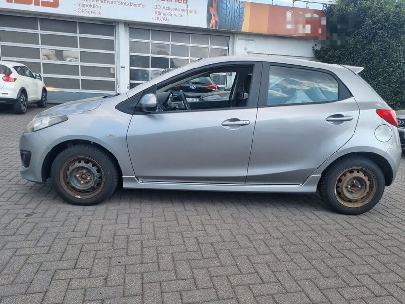 Mazda 2 143.000 km 2.700 € Worms 67547