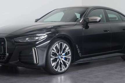 BMW i4 5.599 km 49.950 &euro; Wiesbaden 65205