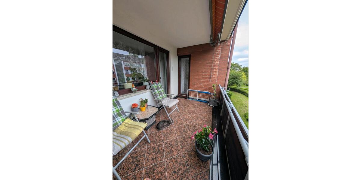 Schöne Eigentumswohnung in gepflegter und grünen Umgebung 3 zimmer