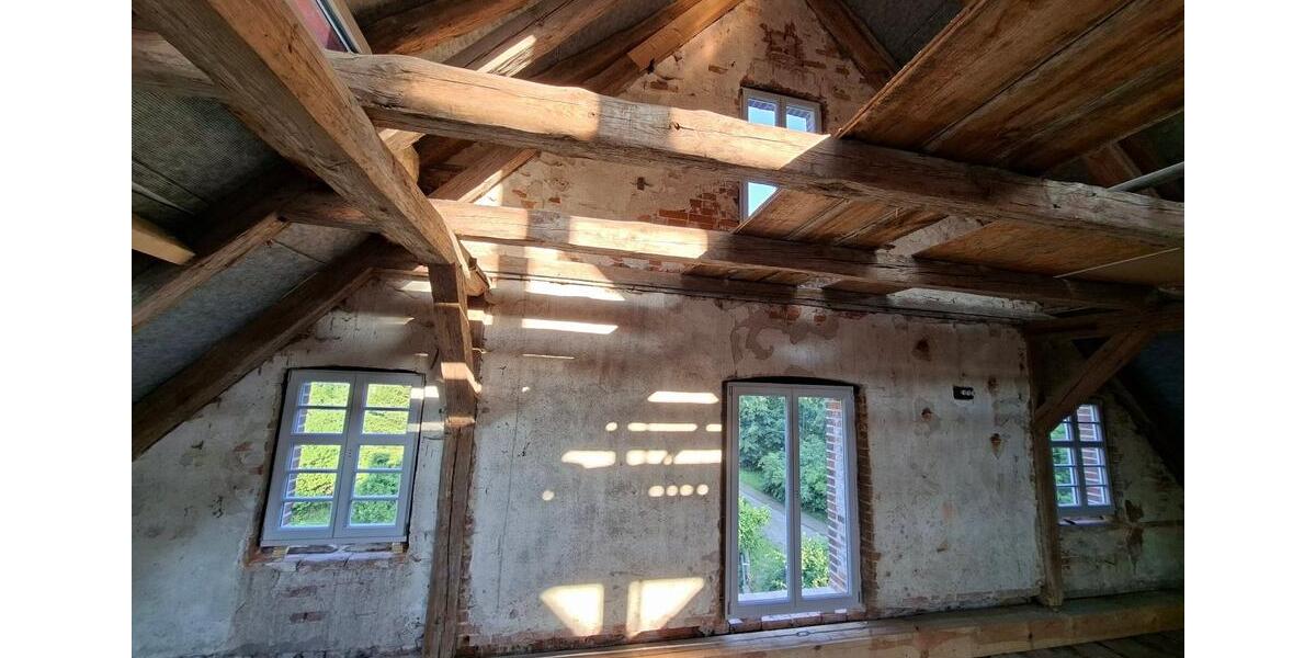 Dachgeschoßwohnung Pritzwalk - 1.5 Zimmer, 30 m&sup2;, 142.163&euro; | Angebot:27270431