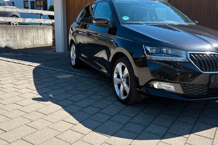 Skoda Fabia 150.540 km 5.900 &euro; Königsdorf 82549