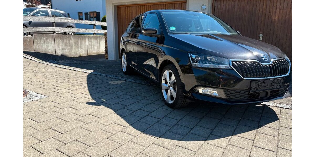 Skoda Fabia 150.540 km 5.900 &euro; Königsdorf 82549