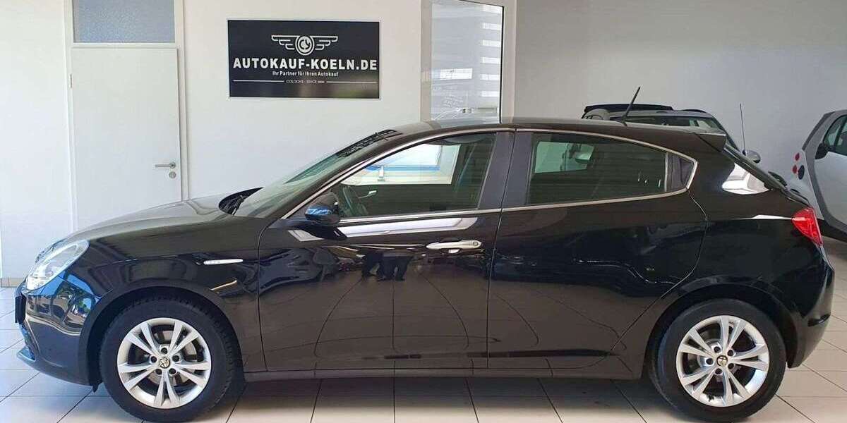 Alfa Romeo Giulietta 254.000 km 3.590 &euro; Köln 51067