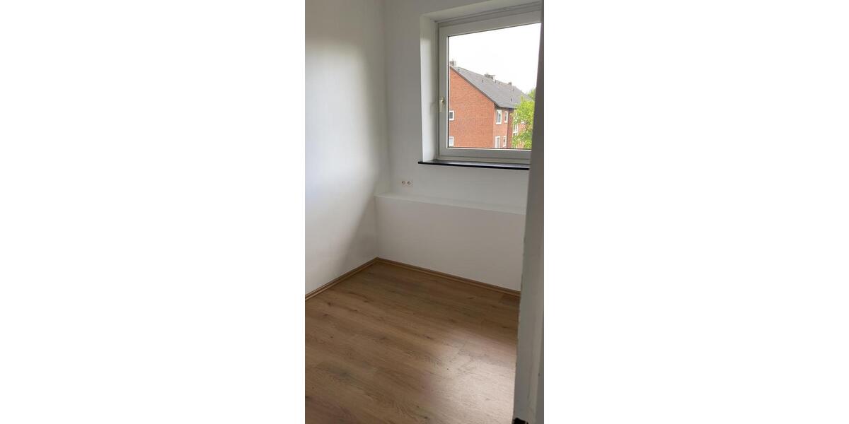 Dachgeschoßwohnung Hamburg Billstedt - 1.5 Zimmer, 39 m&sup2;, 199.000&euro; | Angebot:26413206