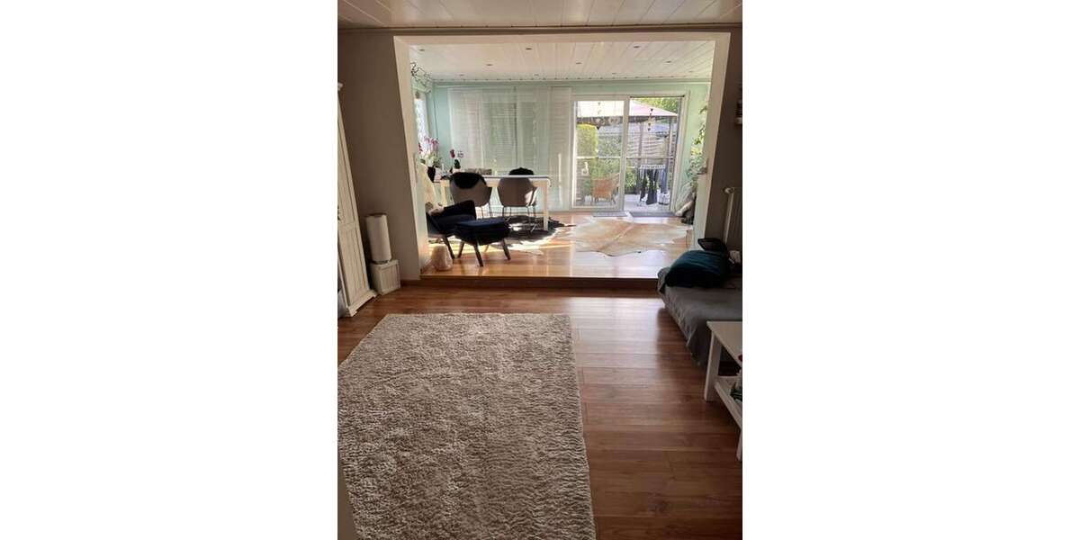 Etagenwohnung Idstein - 4 Zimmer, 113 m&sup2;, 1.090&euro; | Angebot:26821357