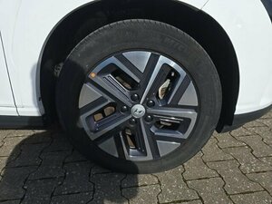 Hyundai KONA Elektro Trend 2WD Navi Digitales Cockpit Soun 49.200 km 19.990 &euro; Bad Wünnenberg 33181