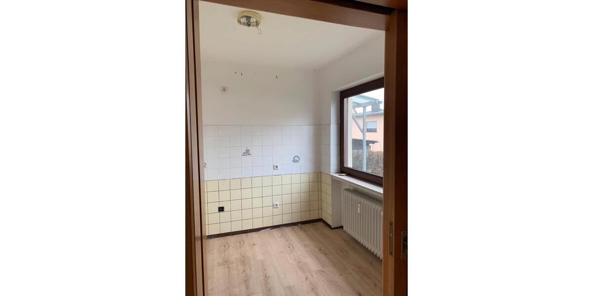 Erdgeschoßwohnung Limburg an der Lahn Eschhofen - 4 Zimmer, 86 m&sup2;, 700&euro; | Angebot:26598368