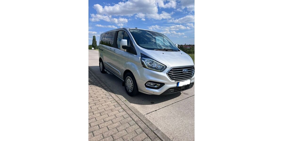 Ford Tourneo Custom 218.000 km 20.900 &euro; Hohenmölsen 06679