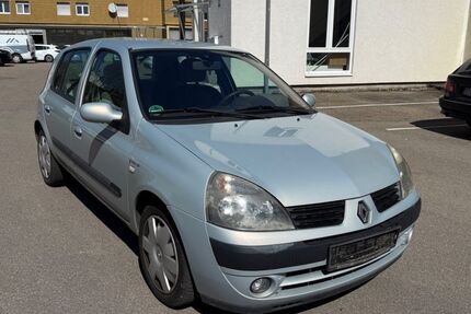 Renault Clio 139.000 km 2.350 &euro; Möglingen 71696