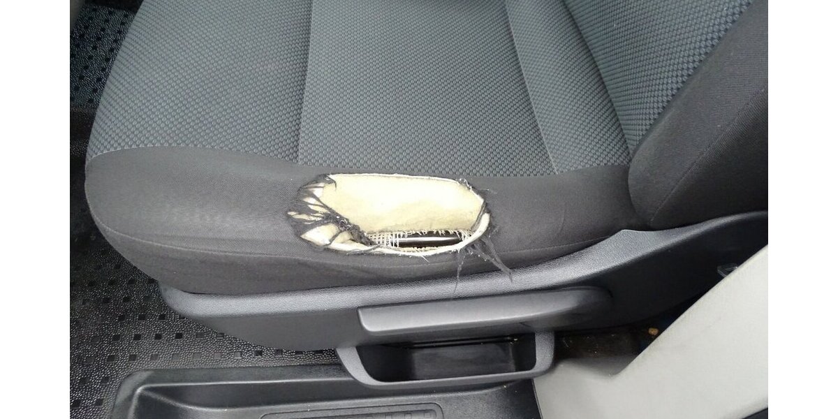 VW T6 Transporter 2,0l TDI lang DSG, Navi, Klima, AHK 209.500 km 15.690 &euro; Rodgau 63110