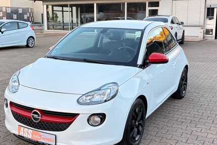 Opel Adam 24.373 km 7.800 &euro; Heidenheim - Schnaitheim 89520