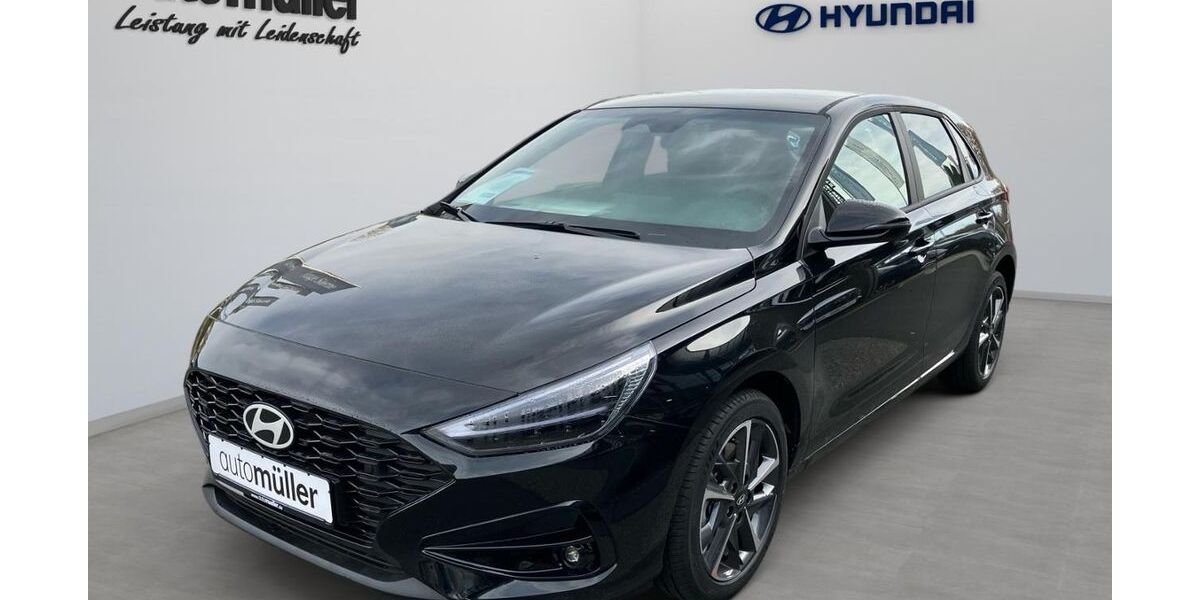 Hyundai i30 3.000 km 27.488 &euro; Kronach 96317