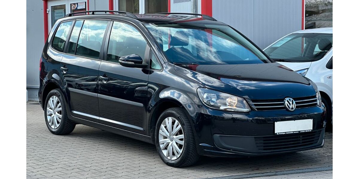 VW Touran 319.000 km 6.995 &euro; Bruchsal-Helmsheim 76646