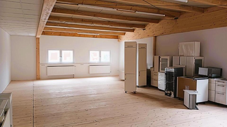 Gewerbeobjekt Kernen im Remstal - 1.300&euro; | Angebot:25423738