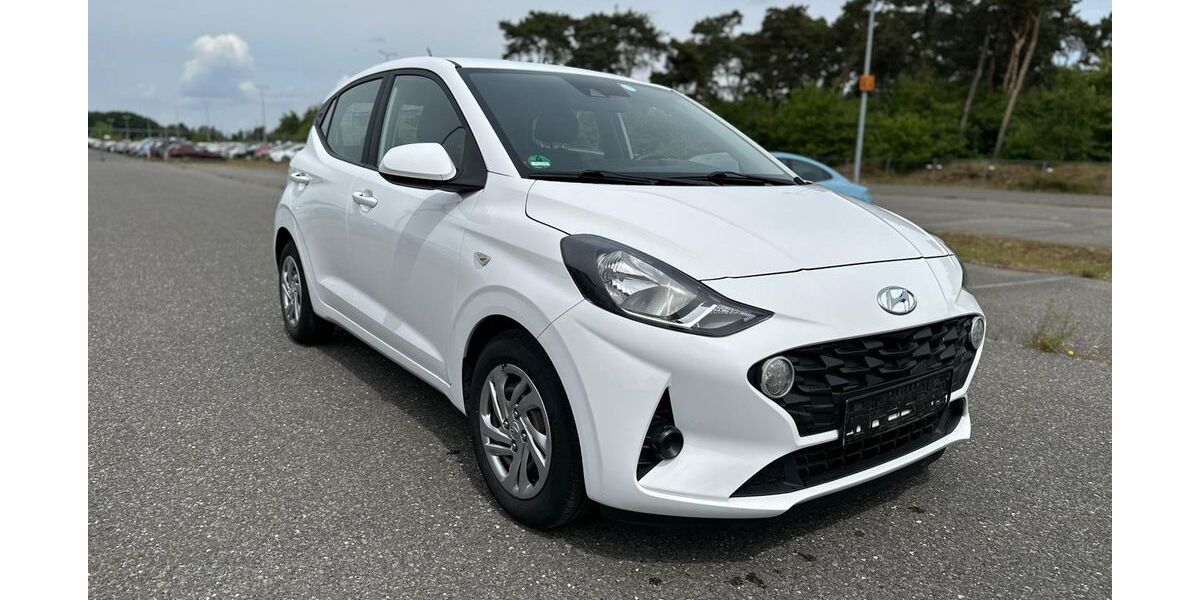 Hyundai i10 82.000 km 9.450 &euro; Weeze 47652