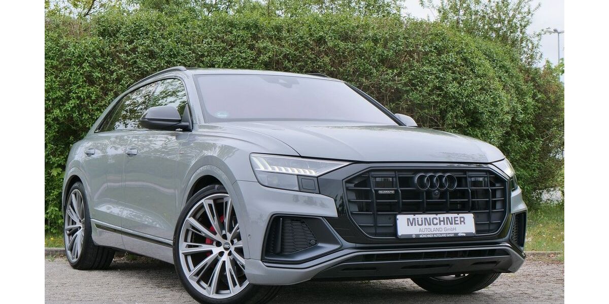 Audi Q8 96.000 km 65.900 &euro; München 81243