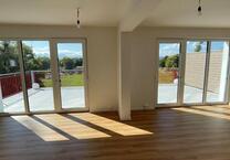 neuwertige 3-Zimmer-Dachgeschoßwohnung zu vermieten ab August 25