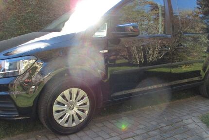 VW Caddy 129.999 km 17.450 &euro; Berlin 13053