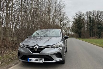 Renault Clio 31.000 km 13.990 &euro; Südlohn 46354