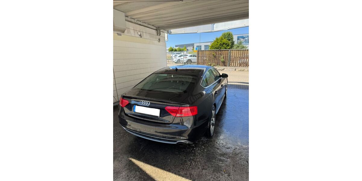 Audi A5 130.000 km 13.000 &euro; Walheim 74399