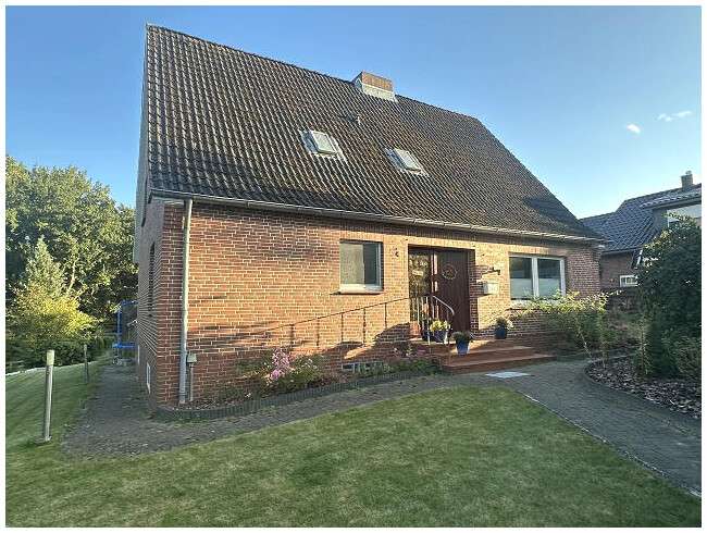 Einfamilienhaus Bliedersdorf - 7 Zimmer, 136 m&sup2;, 382.000&euro; | Angebot:25195354