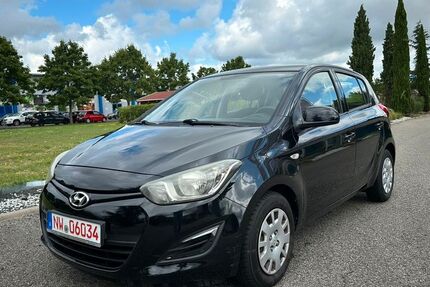 Hyundai i20 145.585 km 2.950 € Neustadt/Weinstr 67433