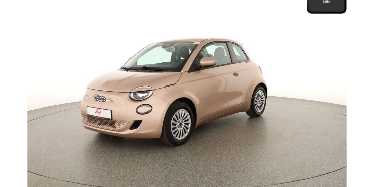 Fiat 500 17.943 km 16.880 &euro; Berlin 12103