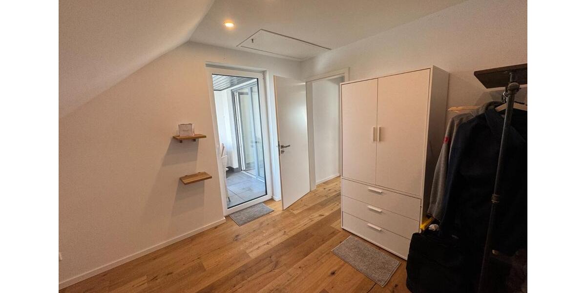 Reihenhaus Braunschweig Lehndorf-Watenbüttel - 12 Zimmer, 150 m&sup2;, 2.100&euro; | Angebot:25422909