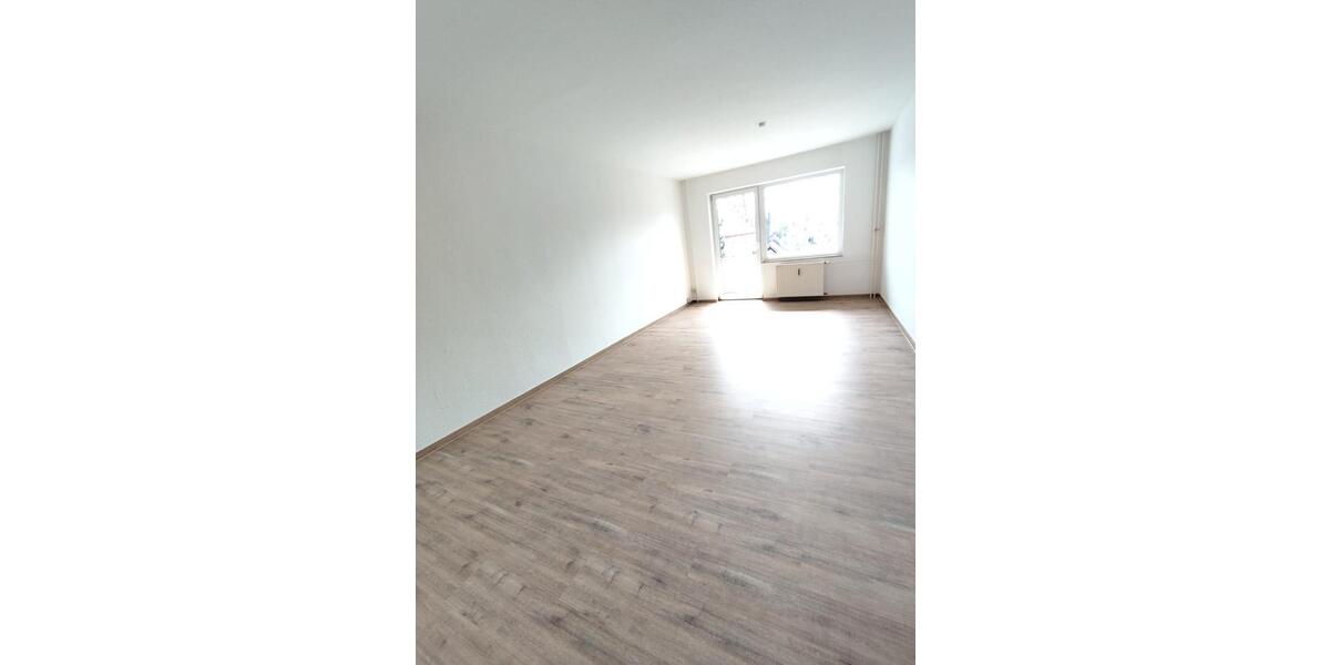 Etagenwohnung Hagenow - 4 Zimmer, 73 m&sup2;, 450&euro; | Angebot:23428064