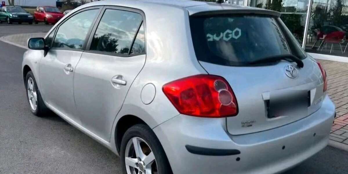 Toyota Auris 103.100 km 5.000 &euro; Weißenfels (Goseck) 06667