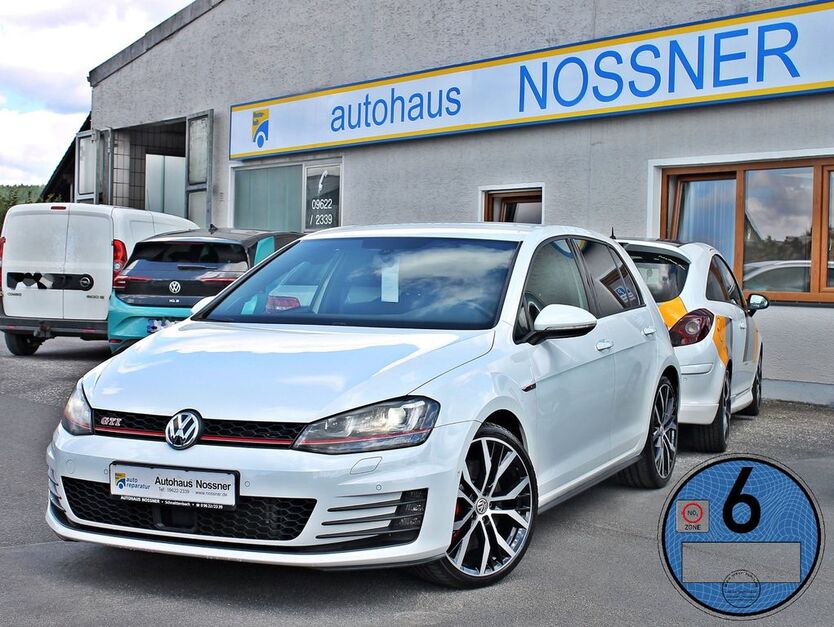 VW Golf 96.000 km 15.990 € Schnaittenbach 92253