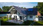 TRAUMHAFTER FLAIR MIT GALERIE UND TRAUM EBK - Einfamilienhaus Papenburg | Angebot:27019903