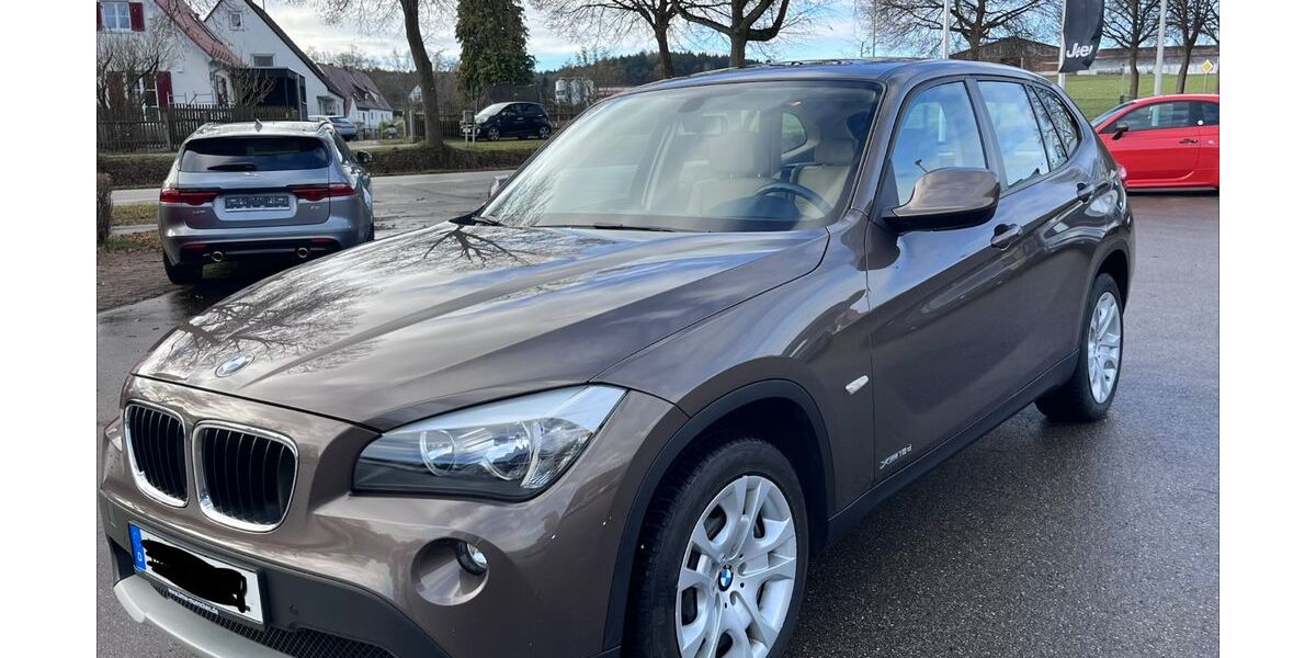 BMW X1 192.000 km 8.900 € Augsburg 86156