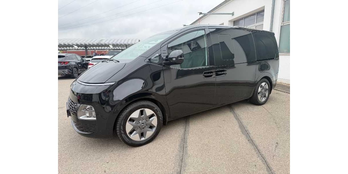 Hyundai STARIA 49.000 km 39.990 &euro; Landsberg a. Lech 86899