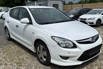 Hyundai i30 168.000 km 2.350 &euro; Mainz-Kastel 55252