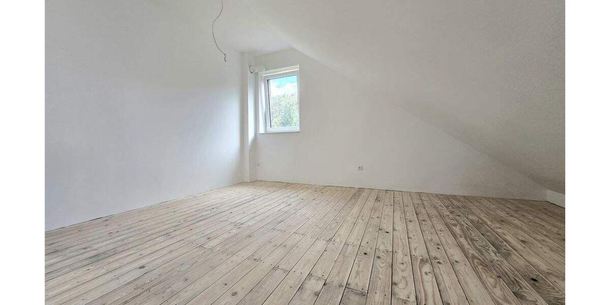 Doppelhaushälfte Kayhude - 6 Zimmer, 140 m&sup2;, 2.250&euro; | Angebot:24621851