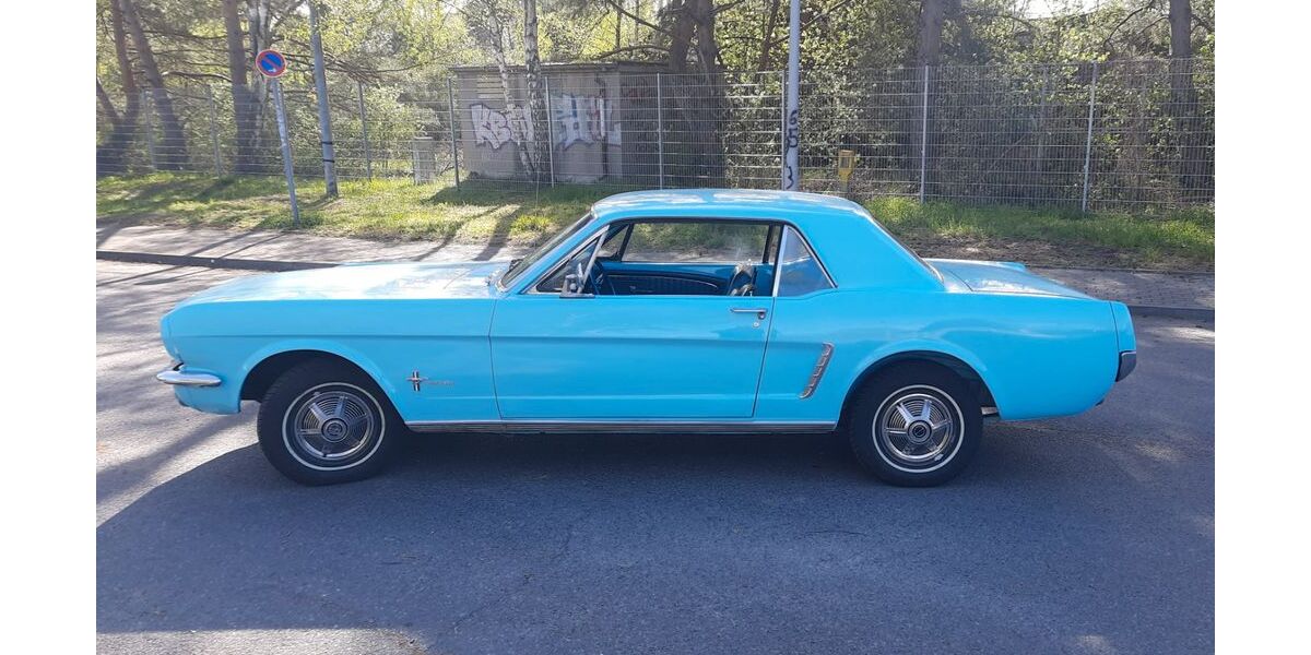 Ford Mustang 170.000 km 19.400 &euro; Berlin 10555