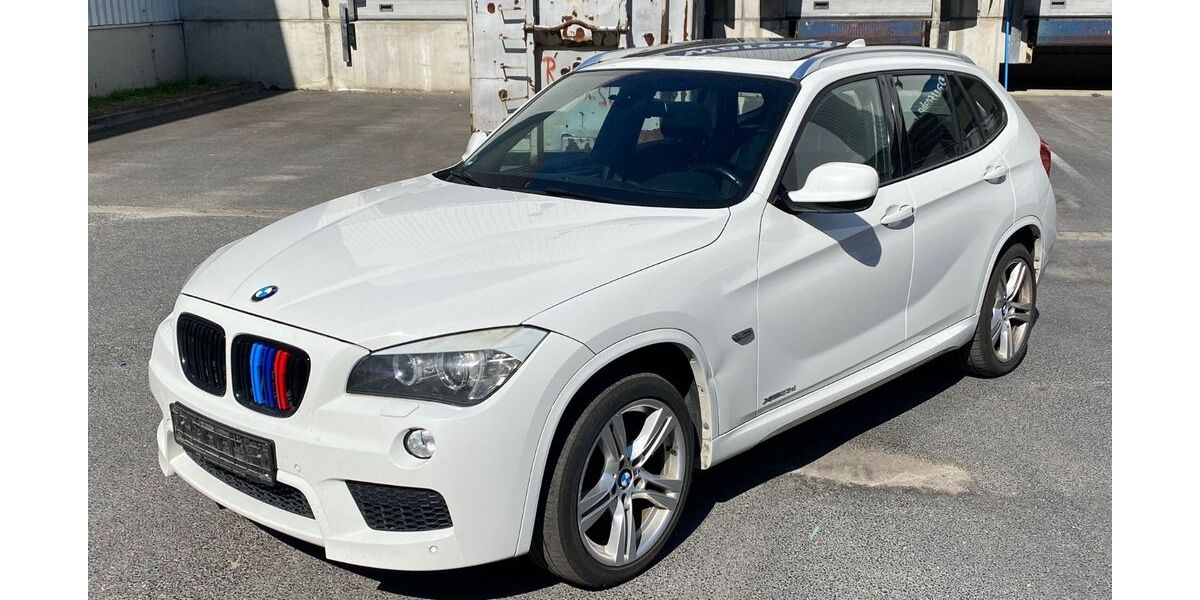 BMW X1 173.989 km 10.590 &euro; Berlin 14167