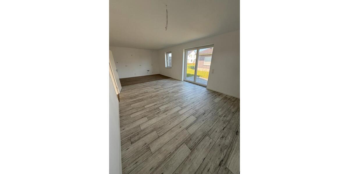 Erdgeschoßwohnung Hohne - 3 Zimmer, 80 m&sup2;, 730&euro; | Angebot:25175466