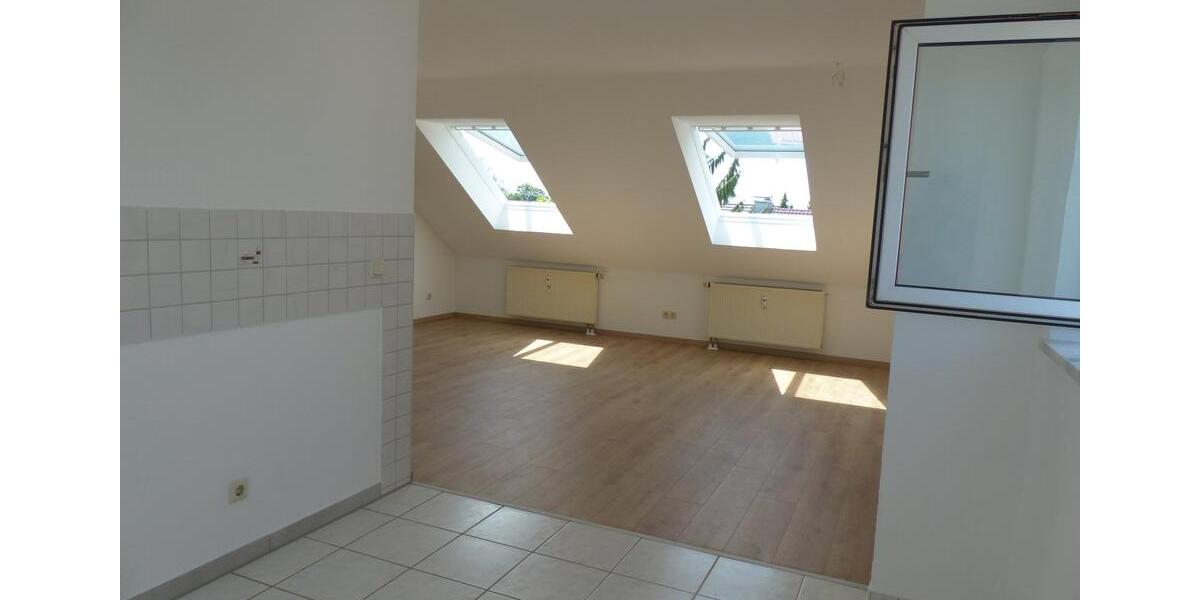 Dachgeschoßwohnung Dillingen an der Donau - 3 Zimmer, 63 m&sup2;, 219.500&euro; | Angebot:27083440