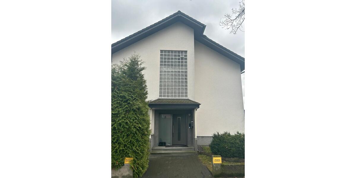 4 Zimmer Wohnung mit Garage und Garten 4 zimmer