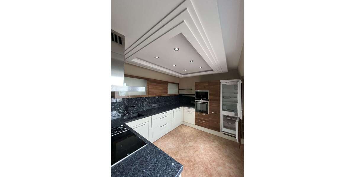 Wohnung zum Kaufen in Zwickau 356.000 € 132.1 m² 5 zimmer