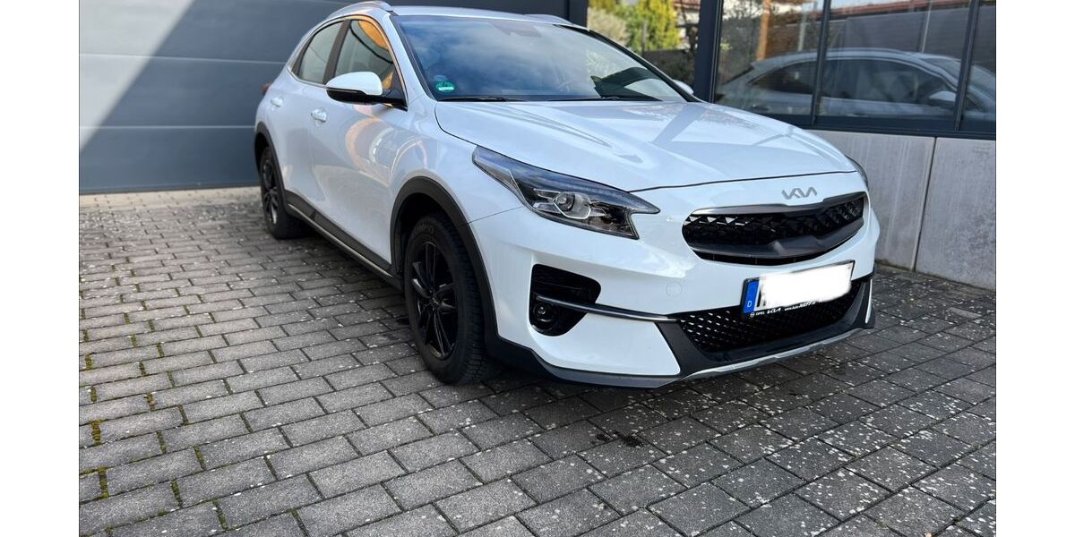 Kia XCeed 39.000 km 18.890 &euro; Leingarten 74211
