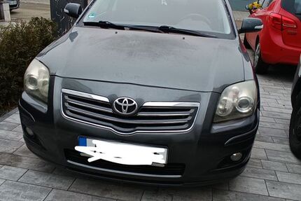 Toyota Avensis 298.000 km 800 &euro; Burgau 89331