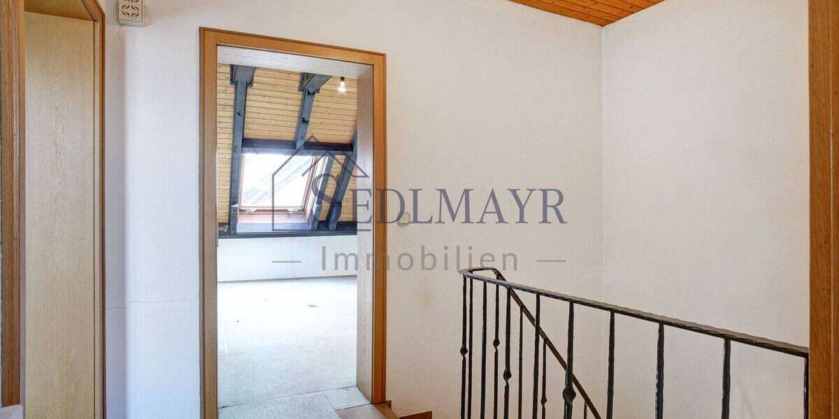 Reihenmittelhaus Eching - 6 Zimmer, 181 m&sup2;, 730.000&euro; | Angebot:25985196