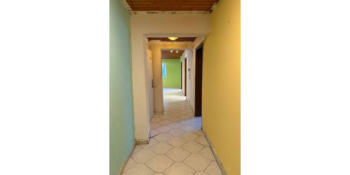 Etagenwohnung Oberderdingen-Flehingen Flehingen - 4 Zimmer, 92 m&sup2;, 99.000&euro; | Angebot:25748646