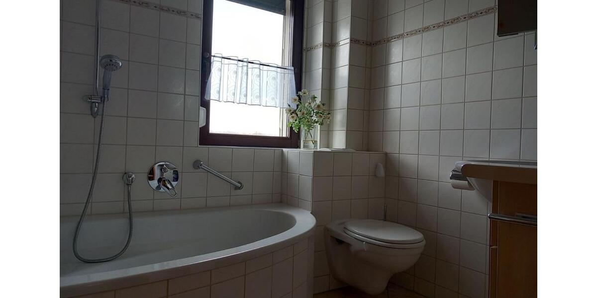 Einfamilienhaus Leisnig - 15 Zimmer, 309 m&sup2;, 298.000&euro; | Angebot:27085570