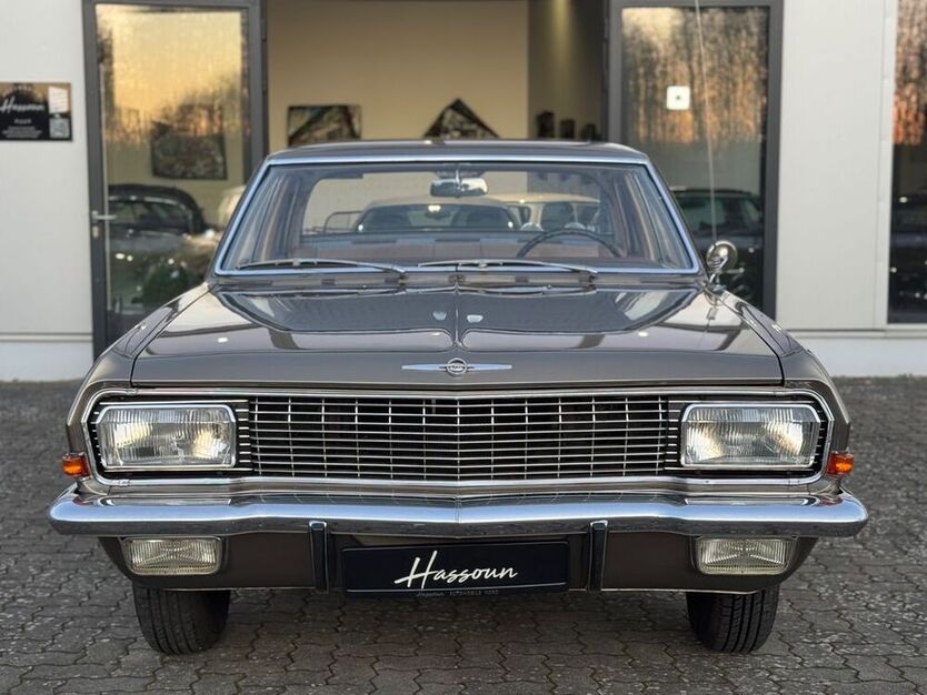 Diplomat