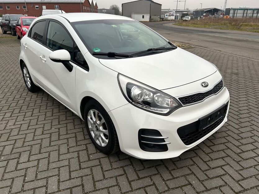 Kia Rio 134.000 km 7.480 € XANTEN 46509