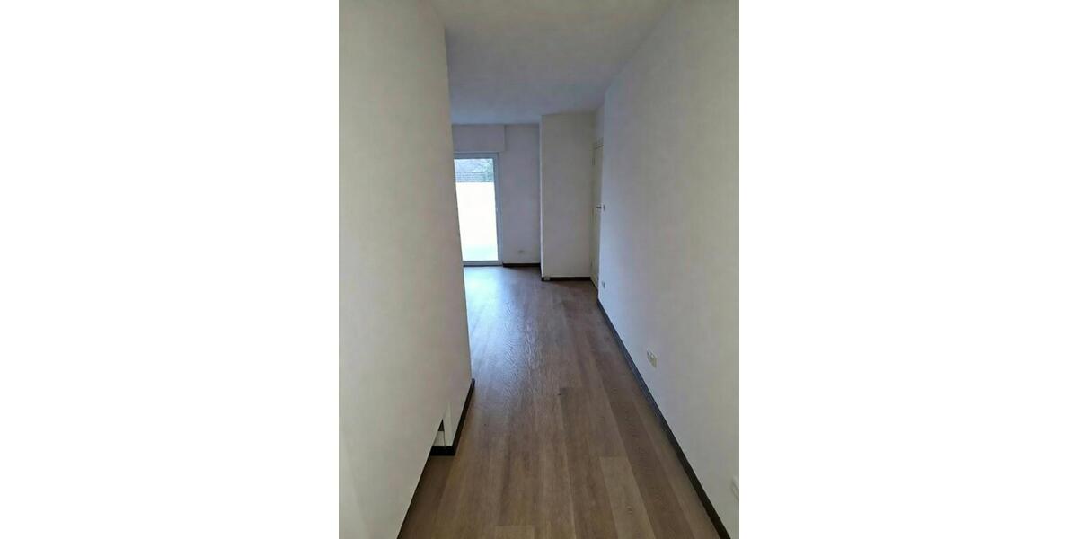 Etagenwohnung Reichshof - 2 Zimmer, 77 m&sup2;, 650&euro; | Angebot:25538417